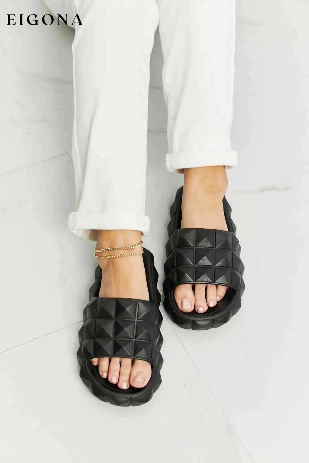 3D Stud Slide Sandal