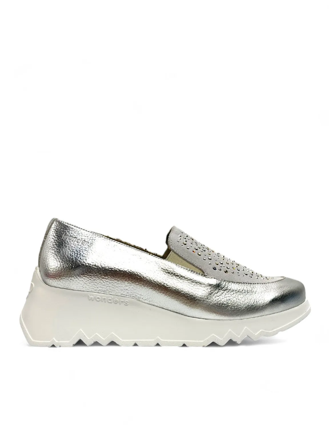 Heartfly Rhinestone Slip-on Sneakers